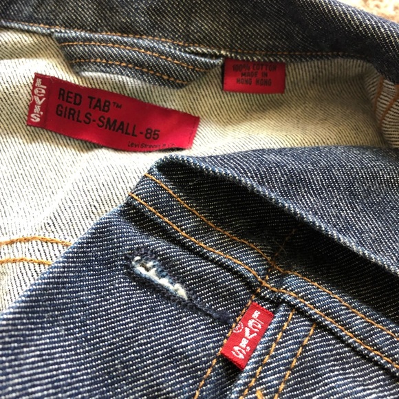 Levi’s Jean Jacket - Picture 3 of 3